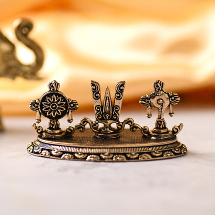 Brass Shankh Chakra Namah Showpiece – Sacred Handcrafted Decor (1.5 Inch)