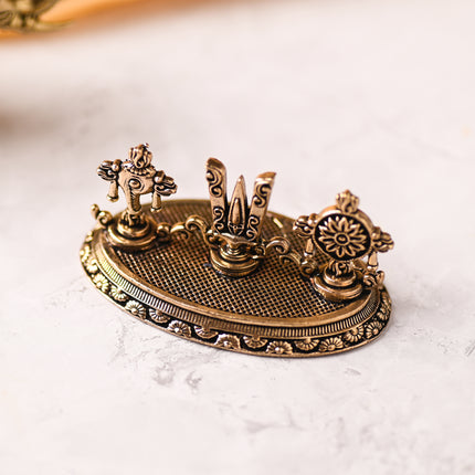 Brass Shankh Chakra Namah Showpiece – Sacred Handcrafted Decor (1.5 Inch)