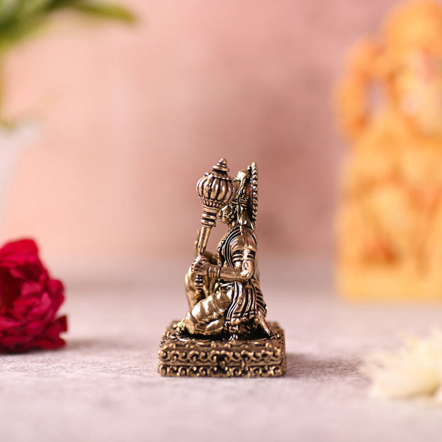Brass Blessing Hanuman Idol – Handcrafted Divine Decor (2.5 Inch)