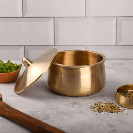 Brass Royal Serving Pot with Lid (4.5 Inch)