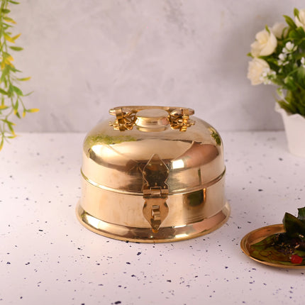 Brass Paan Daan / Traditional Betel Nut Box Set ( 7 Inch)