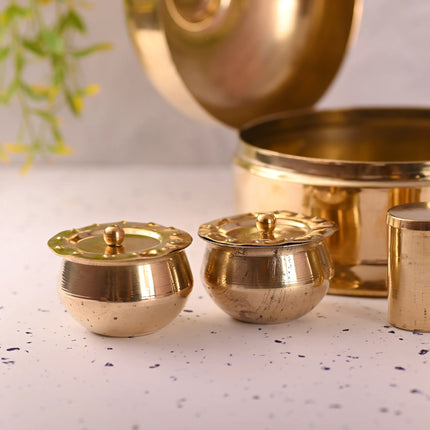 Brass Paan Daan / Traditional Betel Nut Box Set ( 7 Inch)