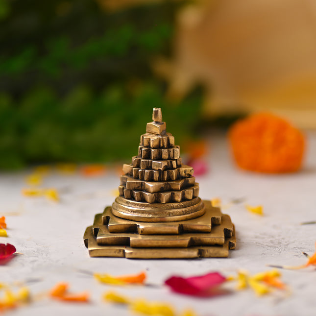 Brass Superfine Maha Meru Shree Yantra – Divine Handmade Brass Decor (2.5 Inch)