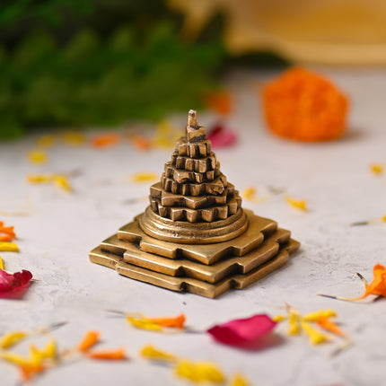 Brass Superfine Maha Meru Shree Yantra – Divine Handmade Brass Decor (2.5 Inch)