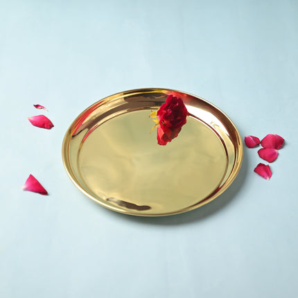 Elegant Brass Plain Thali – Traditional Indian Brassware for Everyday Dining (7.1 Inch)