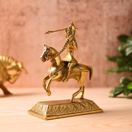 Brass Chatrapati Shivaji Maharaj on Horse Statue – Royal Decor (7.8 Inch)