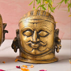 Height - 5.3 inch (4.8 x 5.8 x 5.3 inch) ; weight - 2.22 kg