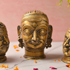 Height - 7.4 Inch (4.5 X 5.5 X 7.4 Inch) ; Weight - 2.5 Kg