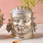 Height - 5.3 inch (4.8 x 5.8 x 5.3 inch) ; weight - 2.1 kg