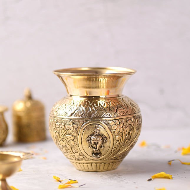 Brass Shankh Chakra Namaha Kodam / Kalash (5 Inch)