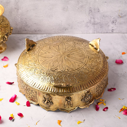 Brass Shankh Chakra Namah Urli