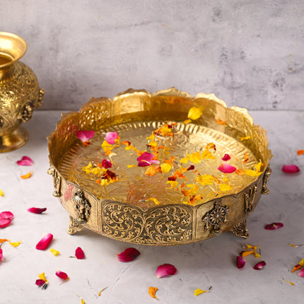 Brass Shankh Chakra Namah Urli