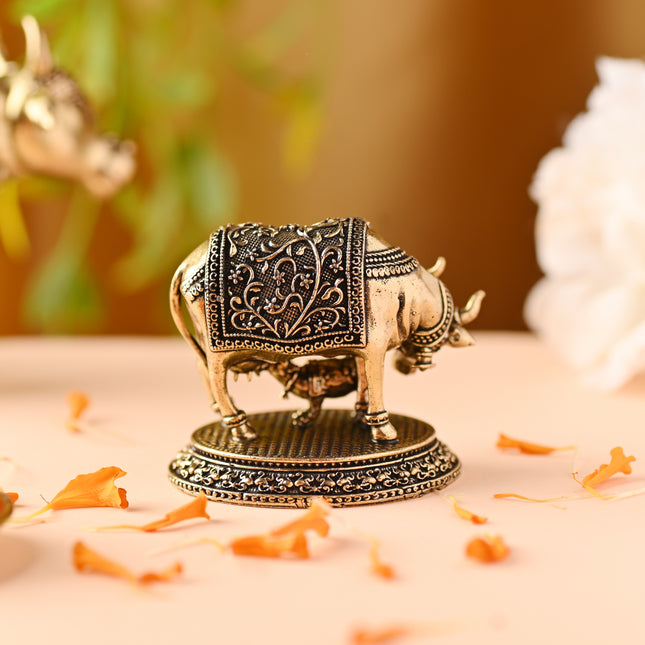 Brass Kamdhenu Cow with Calf Idol – Handmade Auspicious Decor (2 Inch)