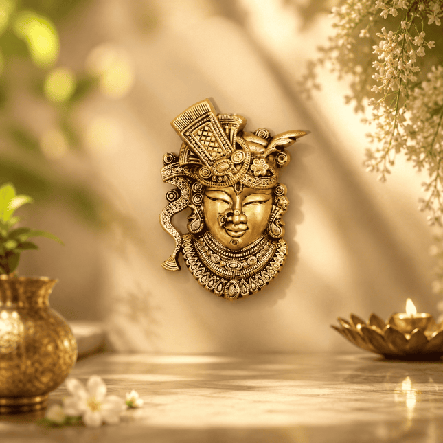 Brass Shrinathji Wall Hanging (6.3 Inch)