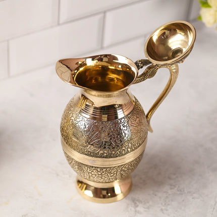 Brass Handcrafted Water Jug With Lid (9.5 Inch)