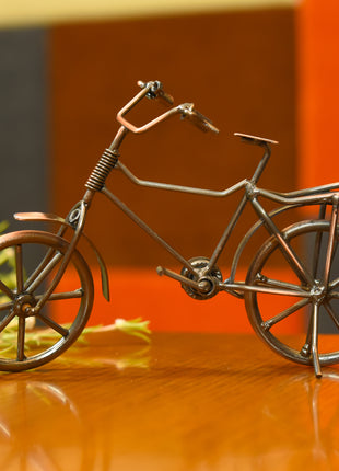 Metal Cycle Showpiece Miniature (5.5 Inch)