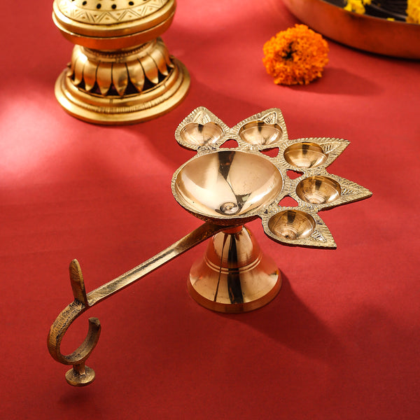 Brass Divine Panch Aarti With Handle
