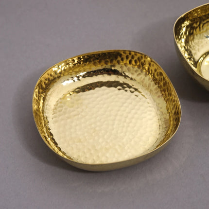 Brass Hammered Square Thali/Dinner Set (1.25 Kg)