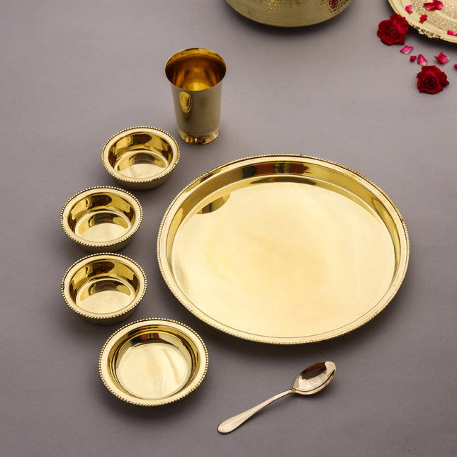 Brass Thali/Dinner set (1.1 Kg)