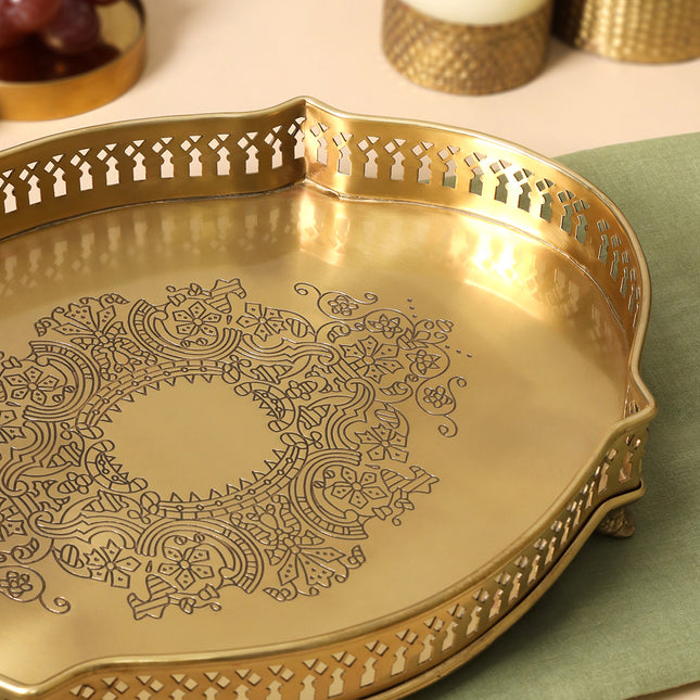 Brass Matt Oval Embossed Tray