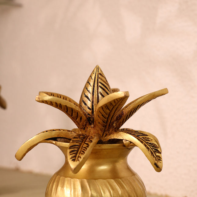 Brass Kalash with Coconut & Leaves (5 INCH)