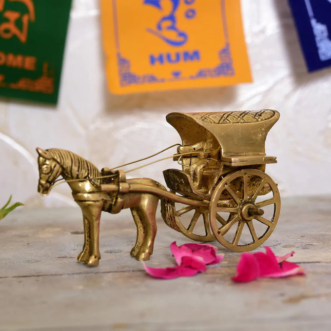 Brass Handmade Horse Chariot/Cart Showpiece (2.6 Inch)