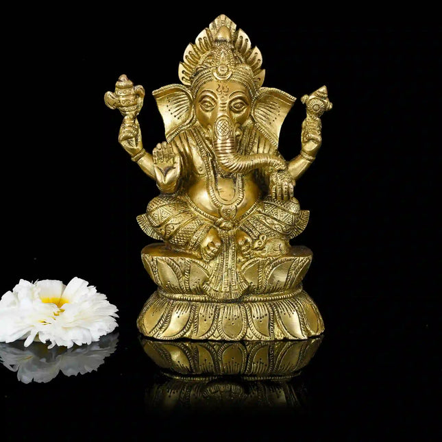Brass Lord Sitting Ganesha Idol (7.2 Inch)