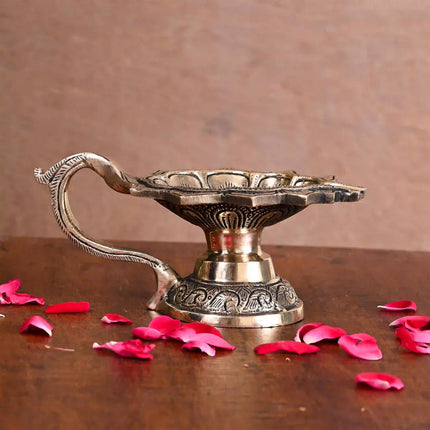 Brass Ethnic Hand carved Diya Lamp (3 Inch)