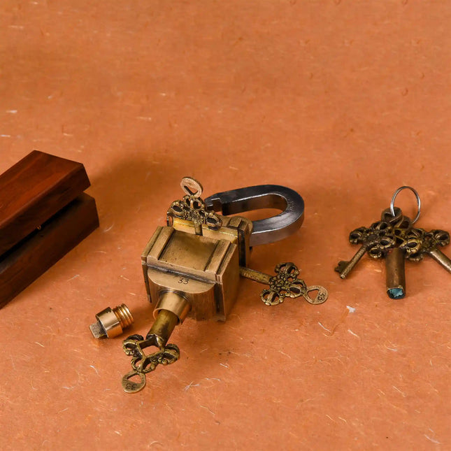 Brass Mystery Door Lock (5 Inch)