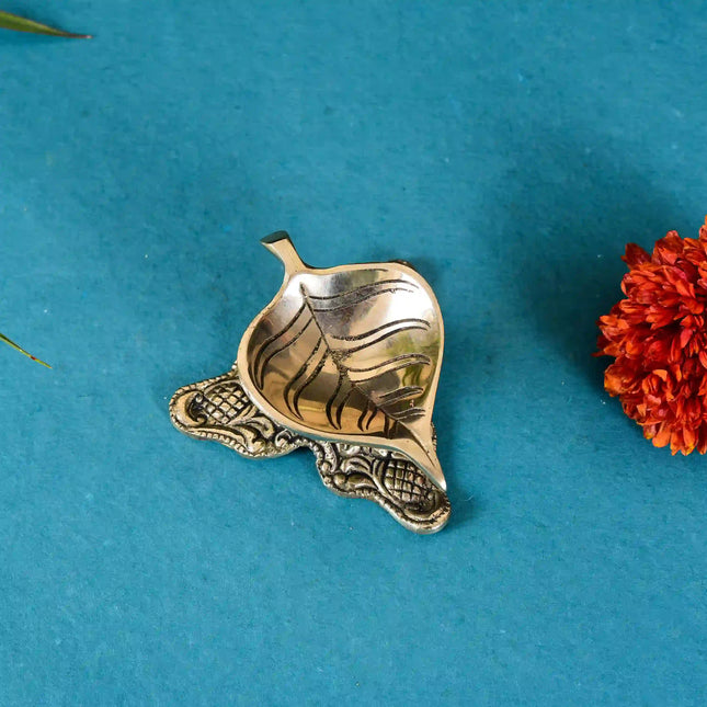 Brass Leaf Petal Diya (2 Inch)