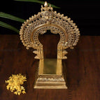 10 INCHES (6.8*3.5*10); WEIGHT - 1.8 KG