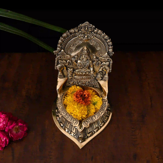 Brass Lakshmi Vilaku Diya/Lamp (10 Inch)