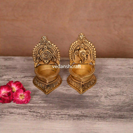 Brass Shankh And Chakra Diya Set (4.5 Inch)