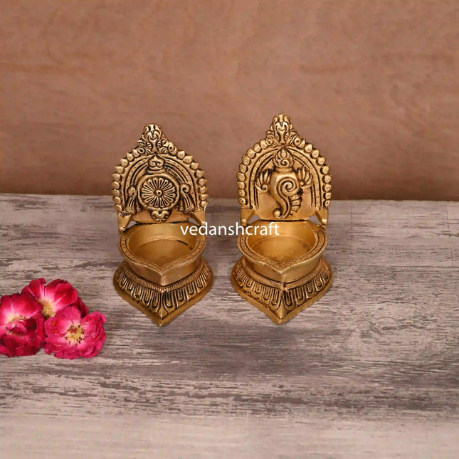 Brass Shankh And Chakra Diya Set (4.5 Inch)