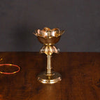 4 INCHES (2.8*2*4) WEIGHT - 90 GRAMS