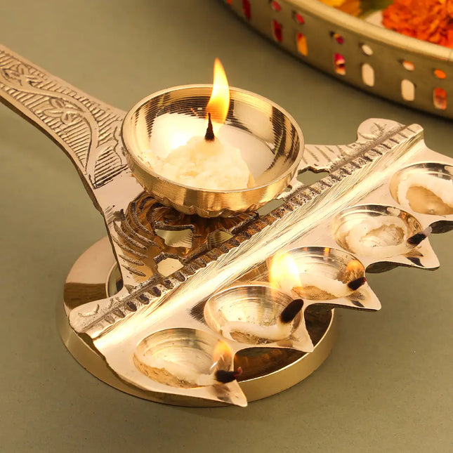 Brass Traditional Panch Aarti With Handle (10.5 Inch)