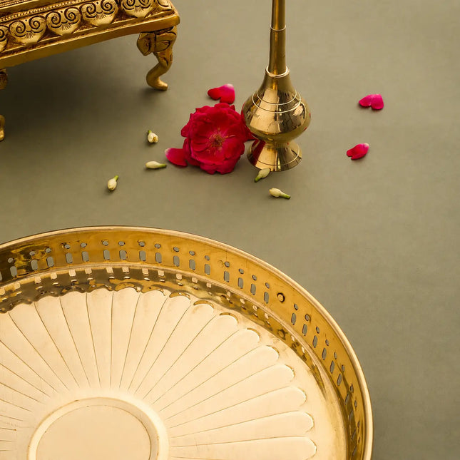 Brass Round Tray / Platter (11 Inch)