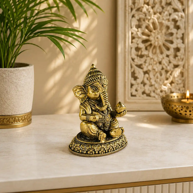 Brass Lightweight Right Trunk Sitting Ganesha Idol