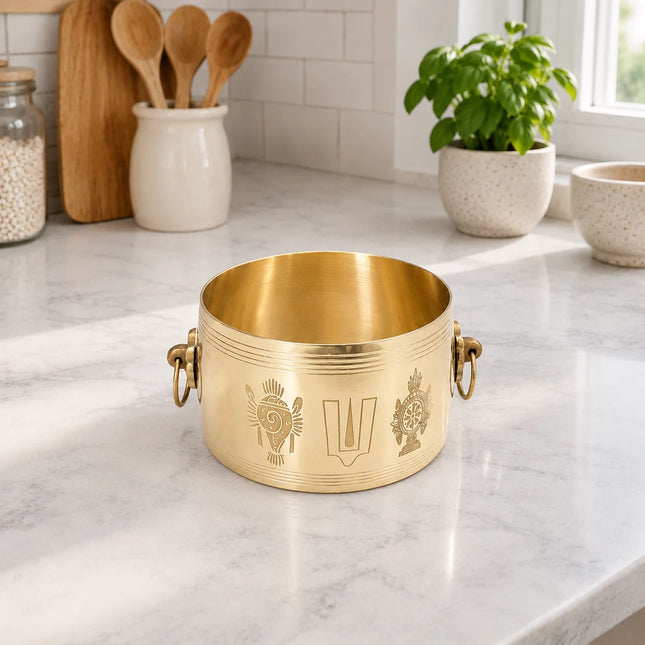 Brass Shankh Chakra Namah Kerala Rice Vessel (2 Inch)