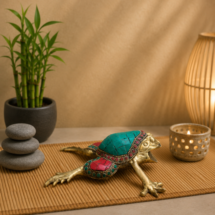 Brass Stone Work Frog Animal Figurine (2 inch)