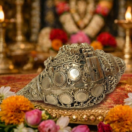 Brass Vishwaroopam Vishnu Conch (4.5 Inch)