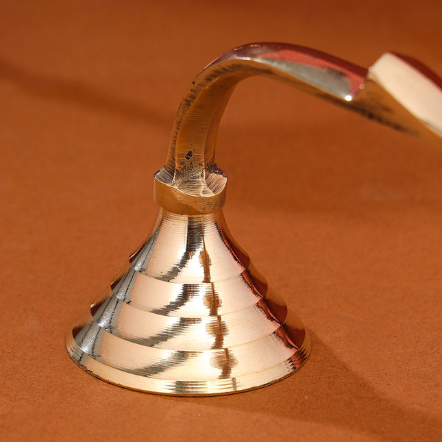 Brass Sacred Diya/Lamp With Handle (6 Inch)