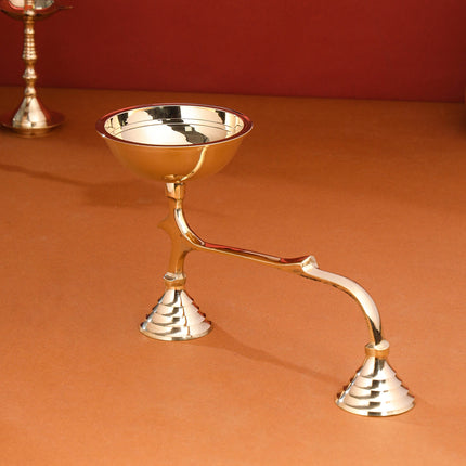 Brass Sacred Diya/Lamp With Handle (6 Inch)