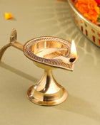 Brass Aarti Diya With Handle (2 Inch)
