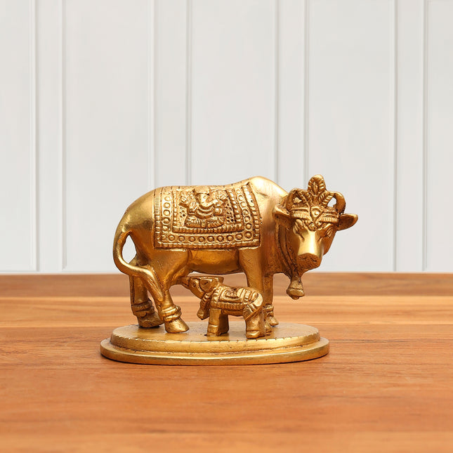 Brass Kamdhenu Cow With Calf Idol (2.5 Inch)