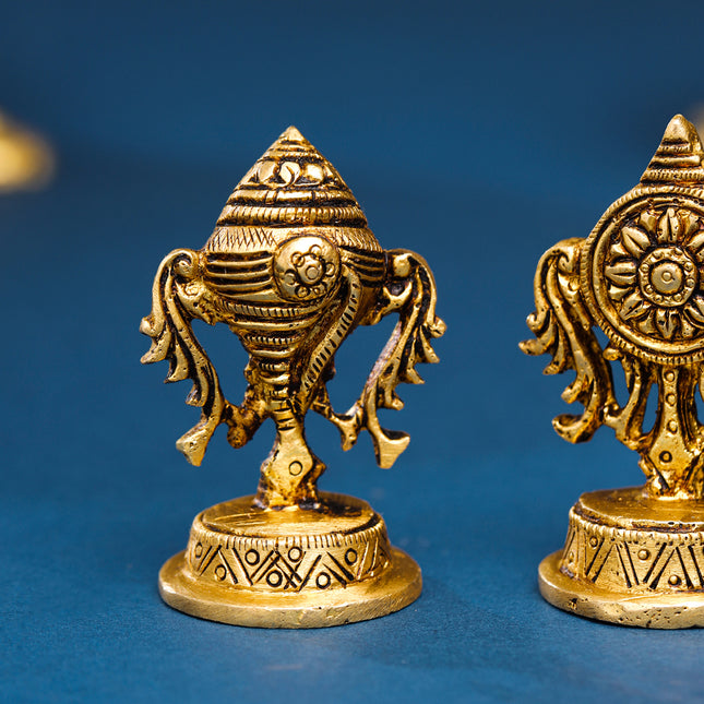 Brass Shankh Chakra Decor Set (2.5 Inch)
