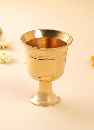 Brass Handcarved Flower Vase (6 Inch)