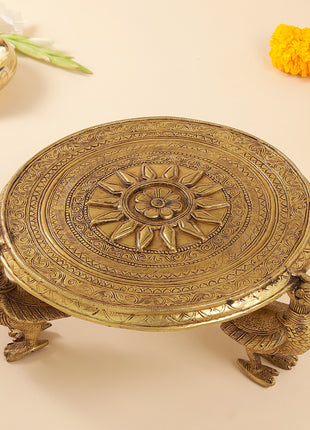Brass Superfine Chowki With Peacock Pillars (5")