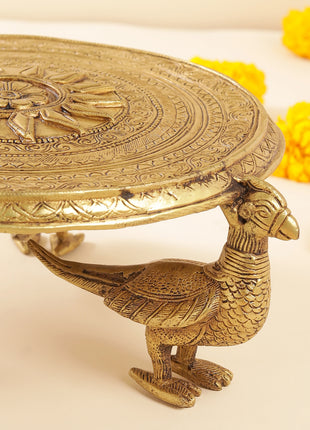 Brass Superfine Chowki With Peacock Pillars (5")