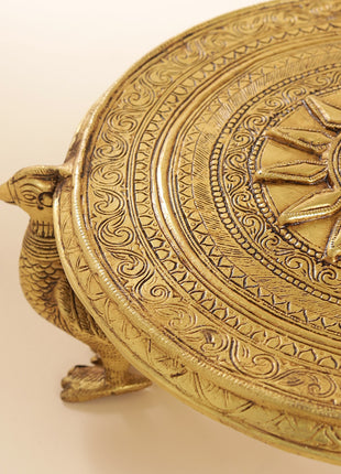Brass Superfine Chowki With Peacock Pillars (5")
